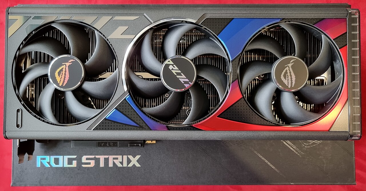 大型3連ファン式グラフィックボードの実物写真