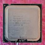 Intel インテル Intel ペンティアム D 820 2.8 GHz デュアルコア プロセッサ (hh80551pg0722mn)