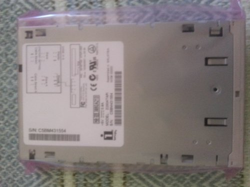 Iomega Zipドライブ、P/N 30167700 atapi-250