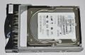 IBM 81Y9891 IBM 300 GB 15K RPM SAS 6GBits フォームファクタ 2.5インチ ハードディスクドライブ トレイ内。