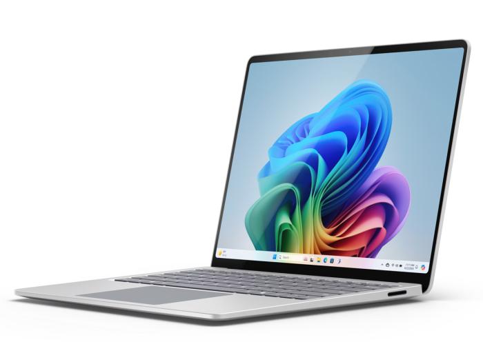Surface Laptop with 5G 第7世代 EP2-36433 SIMフリー [プラチナ] 　 13.8型 Office無し 